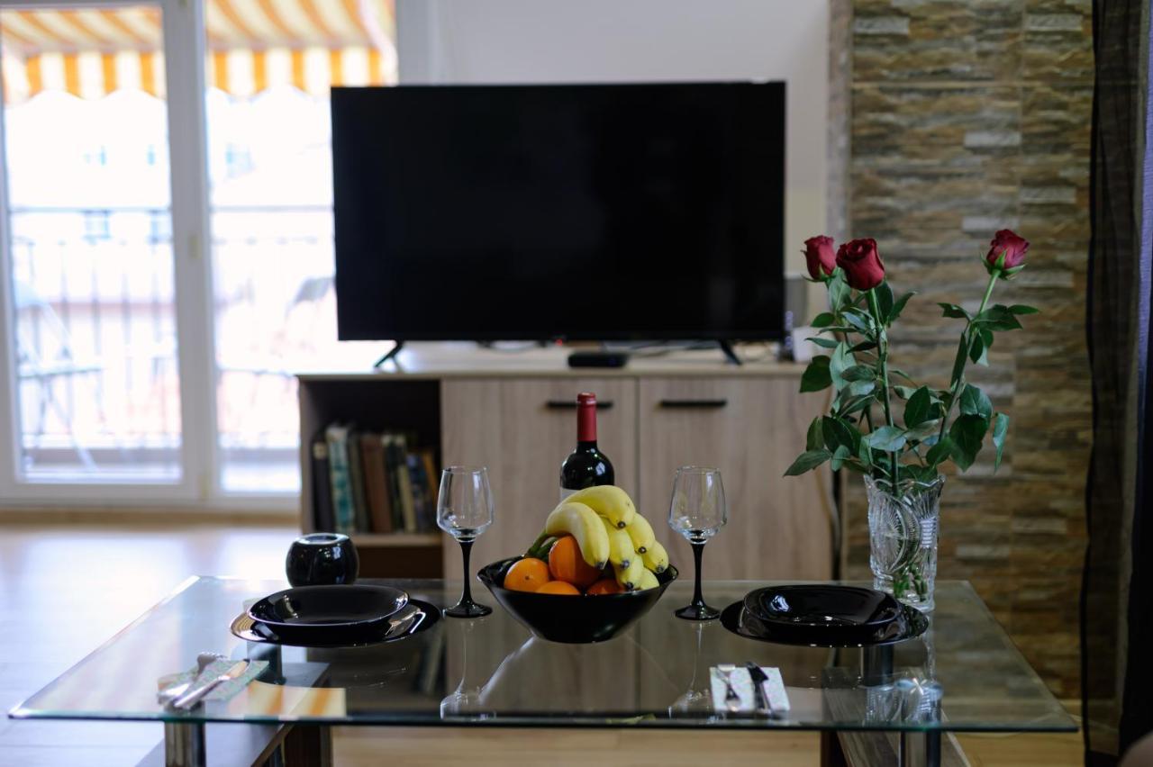 Cozy & Delightful Apart & Aubg & Free Garage Parking Blagoevgrad Kültér fotó