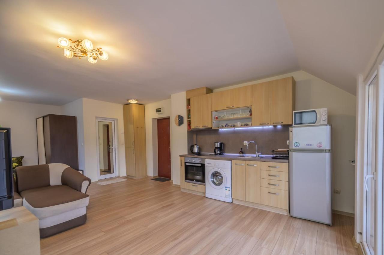 Cozy & Delightful Apart & Aubg & Free Garage Parking Blagoevgrad Kültér fotó